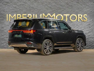 2026 Lexus LX 600 IV, чёрный, 18990000 рублей, вид 5