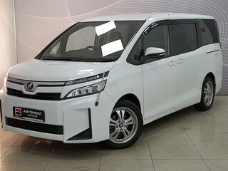 2019 Toyota Voxy III (R80) Рестайлинг, белый, 1999000 рублей, вид 2