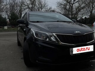 2011 Kia Rio III, чёрный, 650000 рублей, вид 4