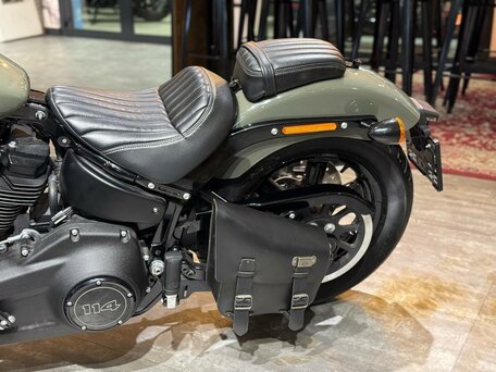 2021 Harley-Davidson Street Bob, зелёный, 1890000 рублей, вид 3