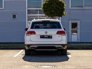 2018 Volkswagen Teramont I, белый, 2495000 рублей, вид 5