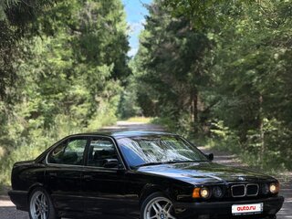 1991 BMW 5 серии 525i III (E34), серебристый, 990000 рублей, вид 3