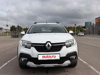 2021 Renault Sandero Stepway II Рестайлинг, белый, 1450000 рублей, вид 2