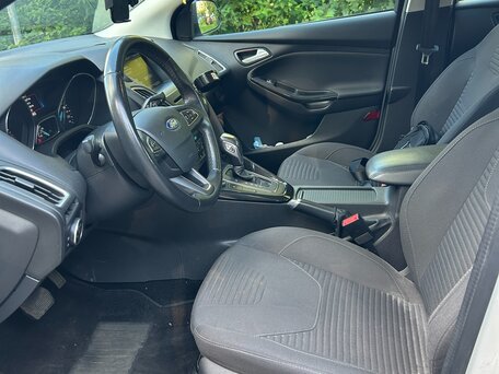 2016 Ford Focus III Рестайлинг, белый, 1050000 рублей, вид 5