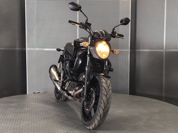 2013 Suzuki SFV 400 Gladius, чёрный, 345000 рублей - вид 2