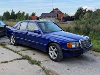1990 Mercedes-Benz 190 (W201), синий, 280000 рублей, вид 1