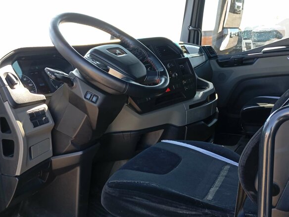 2022 MAN TGX, белый, 7599000 рублей - вид 8