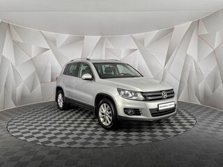 2012 Volkswagen Tiguan I Рестайлинг, жёлтый, 1075150 рублей, вид 3