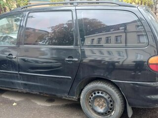2000 Volkswagen Sharan I, чёрный, 300000 рублей, вид 2