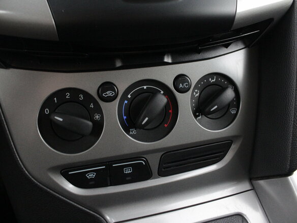 2013 Ford Focus III, синий, 785000 рублей - вид 15