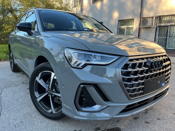2026 Audi Q3 35 TFSI II (F3), серебристый, 3650000 рублей - вид 14