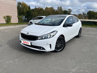 2018 Kia Cerato III Рестайлинг (Classic), белый, 1100000 рублей, вид 2