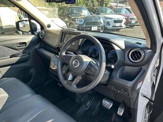 2021 Nissan Dayz II, белый, 583009 рублей, вид 5