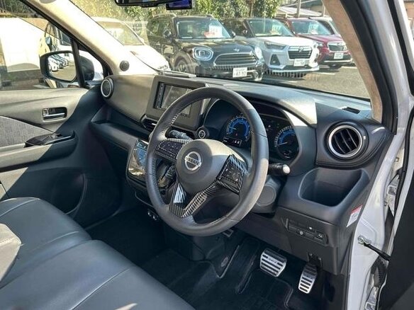 2021 Nissan Dayz II, белый, 583009 рублей - вид 4