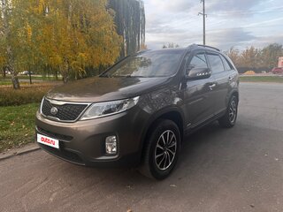 2012 Kia Sorento II Рестайлинг, бежевый, 1430000 рублей, вид 1