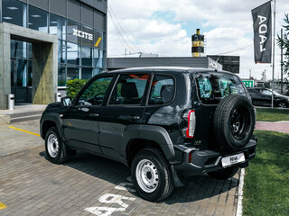 2026 Lada (ВАЗ) Niva Travel I Рестайлинг, зелёный, 1833000 рублей, вид 3