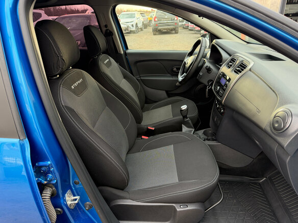 2021 Renault Logan Stepway II Рестайлинг, синий, 1140000 рублей - вид 18