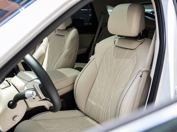 2025 Genesis GV70 I Рестайлинг, белый, 6800002 рублей - вид 13