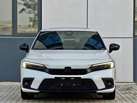 2023 Honda Civic XI, белый, 1690000 рублей, вид 2