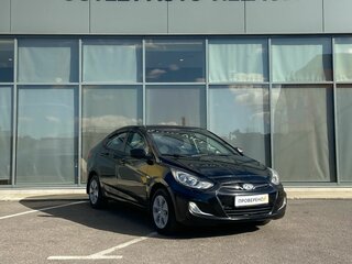 2011 Hyundai Solaris I, чёрный, 585000 рублей, вид 2