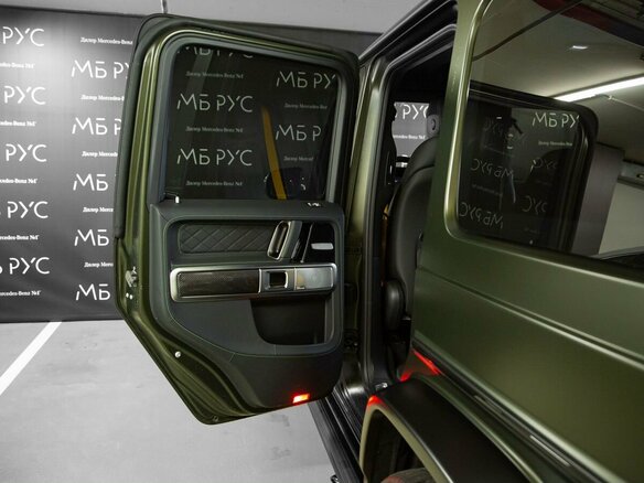 2026 Mercedes-Benz G-Класс AMG 63 AMG II (W465) Рестайлинг, зелёный, 36000000 рублей - вид 25