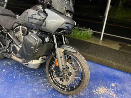 2023 Harley-Davidson Pan America Special, серый, 1327000 рублей, вид 3
