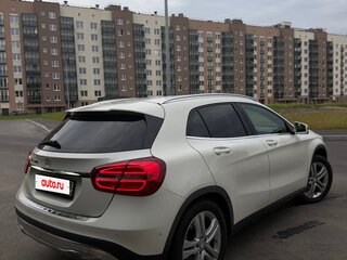 2016 Mercedes-Benz GLA 200 I (X156), белый, 1850000 рублей, вид 3