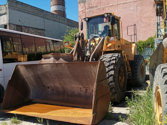 2007 Volvo L150, жёлтый, 3999000 рублей