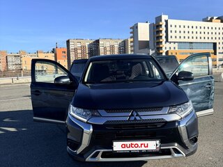2021 Mitsubishi Outlander III Рестайлинг 3, синий, 2499000 рублей, вид 3