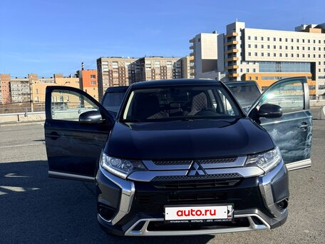 2021 Mitsubishi Outlander III Рестайлинг 3, синий, 2499000 рублей, вид 3