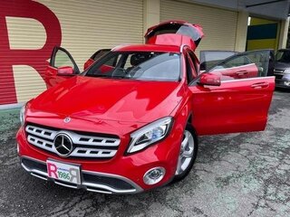 2017 Mercedes-Benz GLA 180 I (X156) Рестайлинг, красный, 1560004 рублей, вид 3