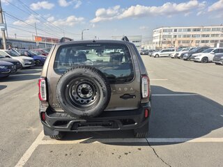2026 Lada (ВАЗ) Niva Travel I Рестайлинг, коричневый, 1737000 рублей, вид 3