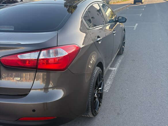 2013 Kia Cerato III, бежевый, 900000 рублей - вид 8