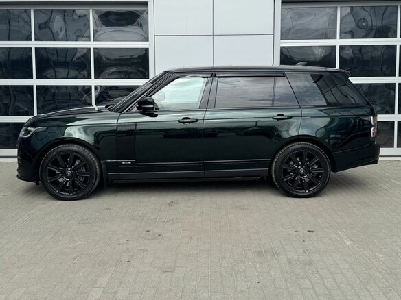 2017 Land Rover Range Rover IV Рестайлинг, зелёный - вид 3