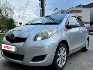 2008 Toyota Vitz II (XP90), серебристый, 500000 рублей, вид 1