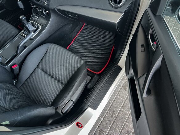 2011 Mazda 3 II (BL), белый, 675000 рублей - вид 15
