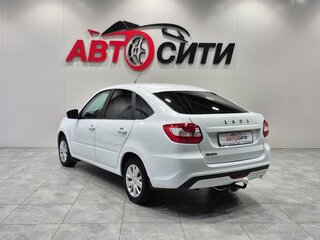 2023 Lada (ВАЗ) Granta I Рестайлинг, белый, 865000 рублей, вид 5