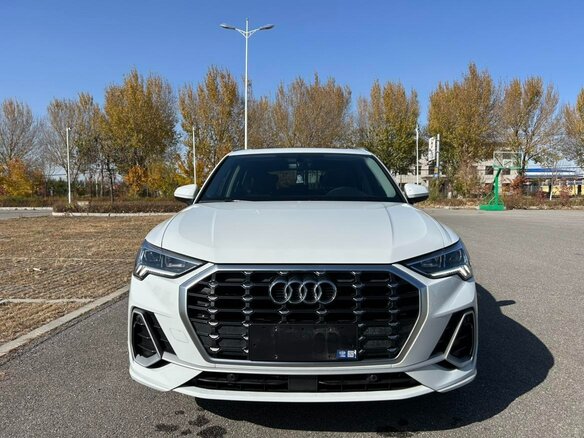 2023 Audi Q3 35 TFSI II (F3), белый, 2348083 рублей - вид 2