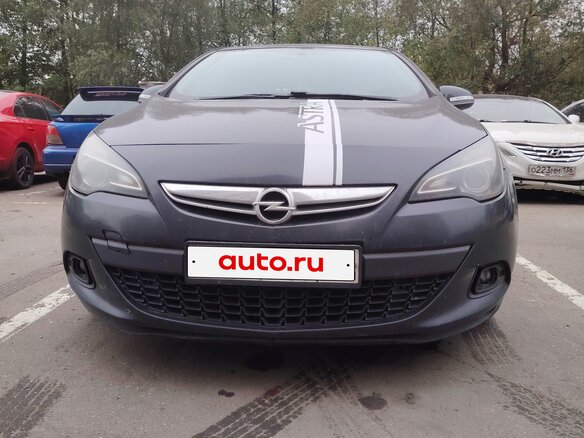 2013 Opel Astra GTC J Рестайлинг, чёрный, 680000 рублей - вид 1