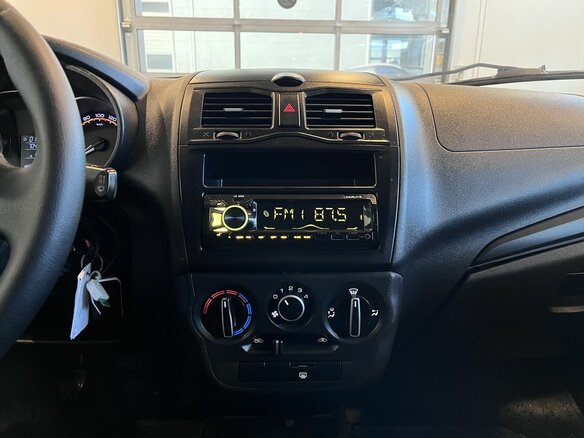 2018 Lada (ВАЗ) Granta I Рестайлинг, серебристый, 580000 рублей - вид 12