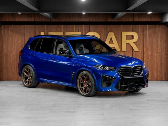 2023 BMW X5 M Competition III (F95) Рестайлинг, синий, 14737000 рублей - вид 5
