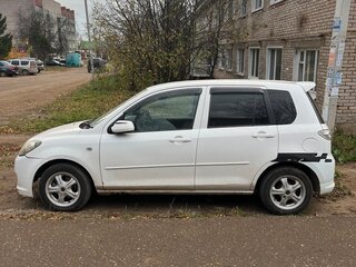 2007 Mazda Demio II (DY) Рестайлинг, белый, 400000 рублей, вид 3
