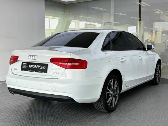 2014 Audi A4 IV (B8) Рестайлинг, белый - вид 4