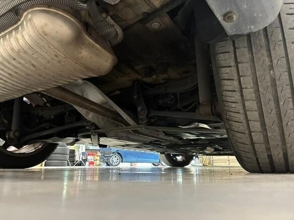 2017 BMW X1 18i sDrive II (F48), чёрный, 1390005 рублей - вид 27