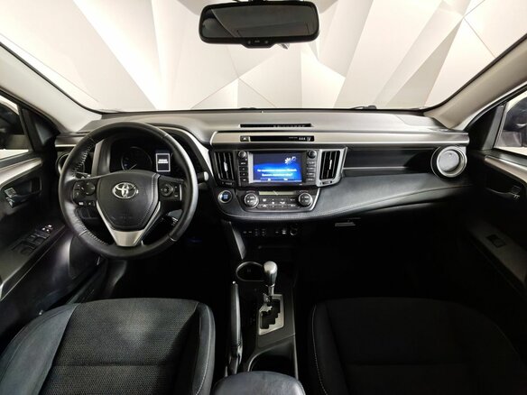 2018 Toyota RAV4 IV (XA40) Рестайлинг, красный, 1989000 рублей - вид 12
