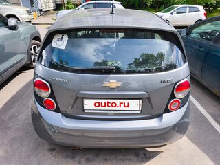 2014 Chevrolet Aveo II, серый, 650000 рублей, вид 4