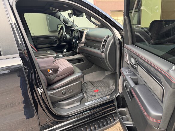 2023 Ram 1500 Crew Cab TRX V, чёрный, 12500000 рублей - вид 7