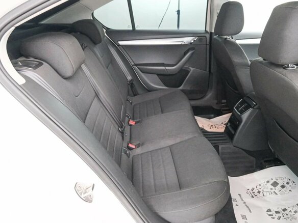 2014 Skoda Octavia III (A7), белый, 1129000 рублей - вид 21