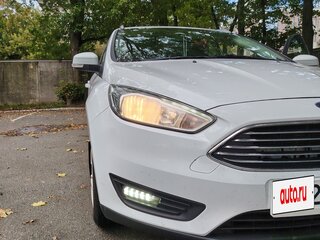 2018 Ford Focus III Рестайлинг, белый, 1080000 рублей, вид 3