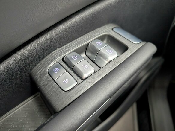 2026 Omoda C7, фиолетовый, 3099000 рублей - вид 8
